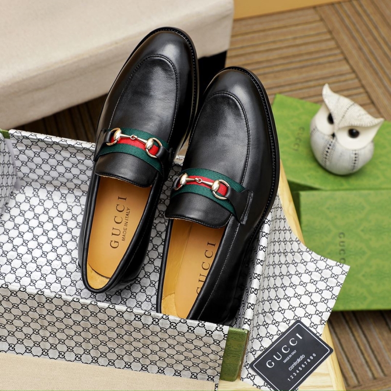 Gucci Leather Shoes